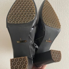 靴　ブーツ　秋冬　滑り止め付きの画像
