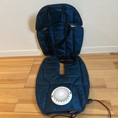 airluv poled チャイルドシートクッション ネイビーの画像