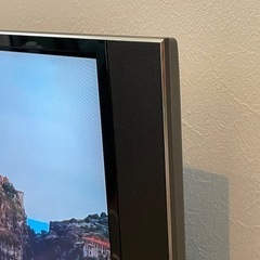 ✨美品✨特価❗️Panasonic TH-60EX850 60型液晶テレビ　壁掛け金具付の画像