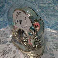 置き時計の画像