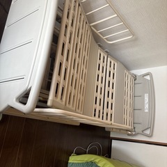 電動ベット、介護用ベットの画像