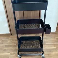 スチールワゴンの画像