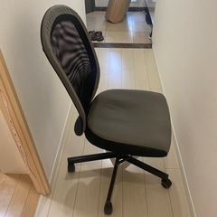 オフィスチェアの画像