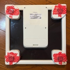 OMRONのHBF-214体脂肪計の画像