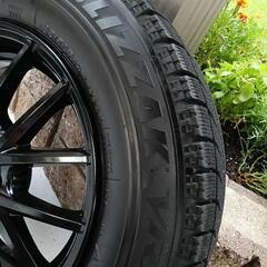 185/70R14ブリヂストン スタッドレス VRX
＆軽量アルミホイール4本！の画像