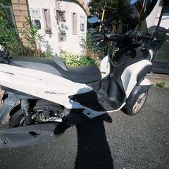ヤマハ　トリシティ125　SE82Jの画像