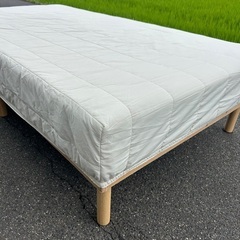シングルベッドの画像