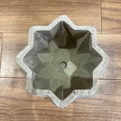 植木鉢
の画像