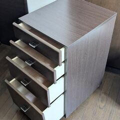 脇机の画像