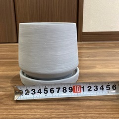 植木鉢の画像