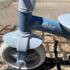 トイザらスオリジナル クラシック トライク ブルー 三輪車の画像