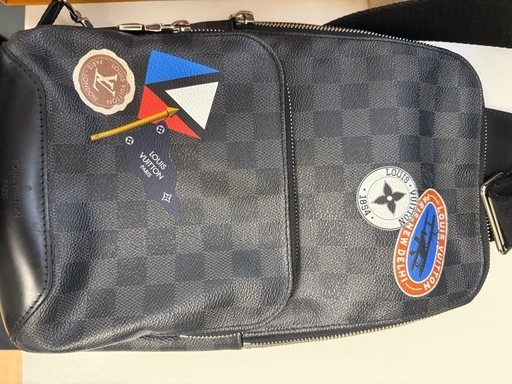 LOUIS VUITTON ルイ ヴィトン ダミエグラフィット アヴェニュー スリングバッグ トラベルステッカー ボディバッグ ショル