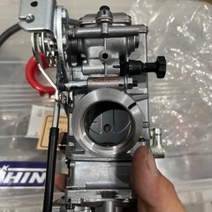 新品未使用　SR400 SR500 用 ケイヒンFCRキャブレター の画像
