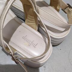 【訳アリ】dearful(しまむら)　サンダルの画像