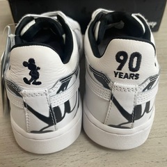 ASICS GEL-PTG 90周年ミッキーマウスコラボスニーカー（新品未使用） の画像