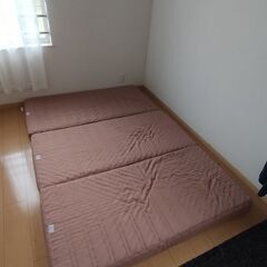  敷パッド (240 x 210 cm)の画像
