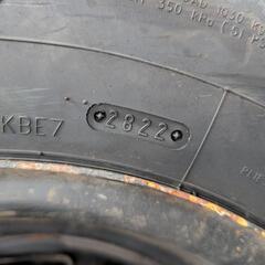 MAXTREK M7 31×10.5R15 スタッドレス 2022年製 4本 ホイールセットの画像