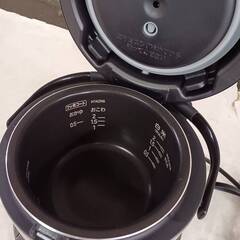 HITACHI　おひつ御膳　IH炊飯器（0.5～2合）2016年製の画像