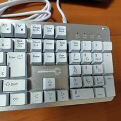 ゲーミングキーボードの画像