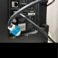 テレビ40インチ&外付けハードディスクの画像