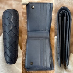 ボッテガヴェネタイントレチャート二つ折り財布牛革コンパクトウォレットレザーサイフメンズ男性用紳士本革ブルー青色ネイビー紺色さいふの画像