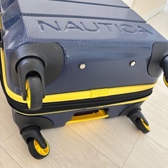 NAUTICA ネイビー キャリーケースの画像