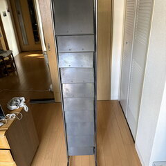 パンフレットスタンド（マガジンラック）取りに来ていただける方、★無料★で差し上げますの画像