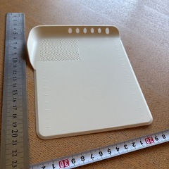 小さなカッティングボード　未使用保管品の画像
