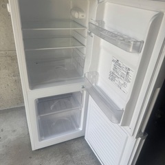 ニトリの冷蔵庫と電子レンジ　お届け可の画像