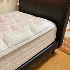 美品シングルベッド
の画像