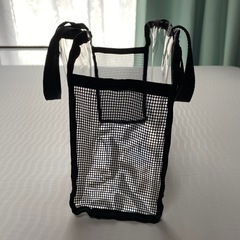 透明バッグの画像