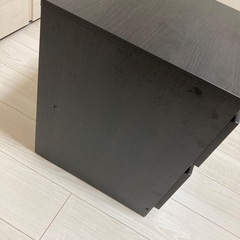 IKEA ベッドサイドテーブル　収納　の画像