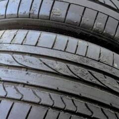 ブリジストン ＲＥ０５０ ２６５/３５R１９ ２本の画像