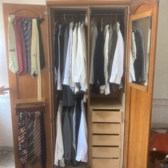 洋服タンスの画像