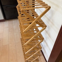折りたたみ式シューズラックの画像