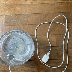 ペット用給水機の画像