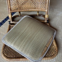 藤製品　座椅子　年代物の画像