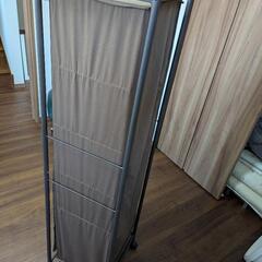 バッグ　収納　棚の画像