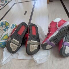 子供用シューズ 22.5 22.0 21.0 19.5 瞬足 SKECHERS Moonstarの画像