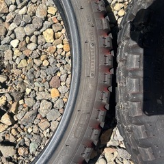 250tr フェンダー、タイヤの画像