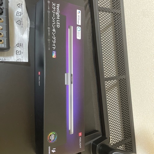 値下げしました！モニターアーム、マイク、モニター用LED、デスク