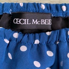 CECIL McBEE 水玉トップスの画像