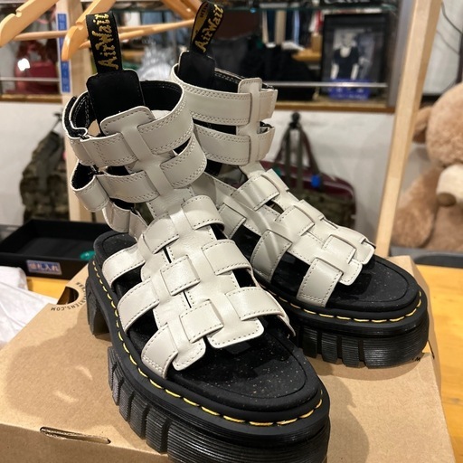 【Dr.Martens】レディース厚底サンダル