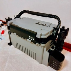 ◾️（新品未使用）タックルボックス 　ドリンクホルダー・ロッドホルダーのセット　ライトグレー×ブラックの画像