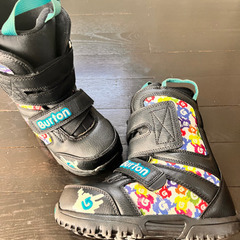 Burton Kids グロム スノーボードブーツ　JPN19.5の画像