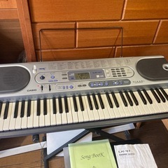 カシオ電子ピアノ　の画像