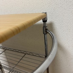 決まりました！返信できずにすみません！スチールラックの画像