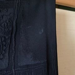 黒羽織り　紋付　左前袖汚れありの画像