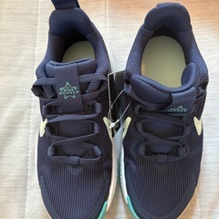 新品未使用 NIKE 19cm スニーカーの画像
