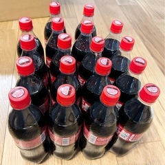 コカコーラ　700ml 18本セット　賞味期限　2025 11月12日の画像